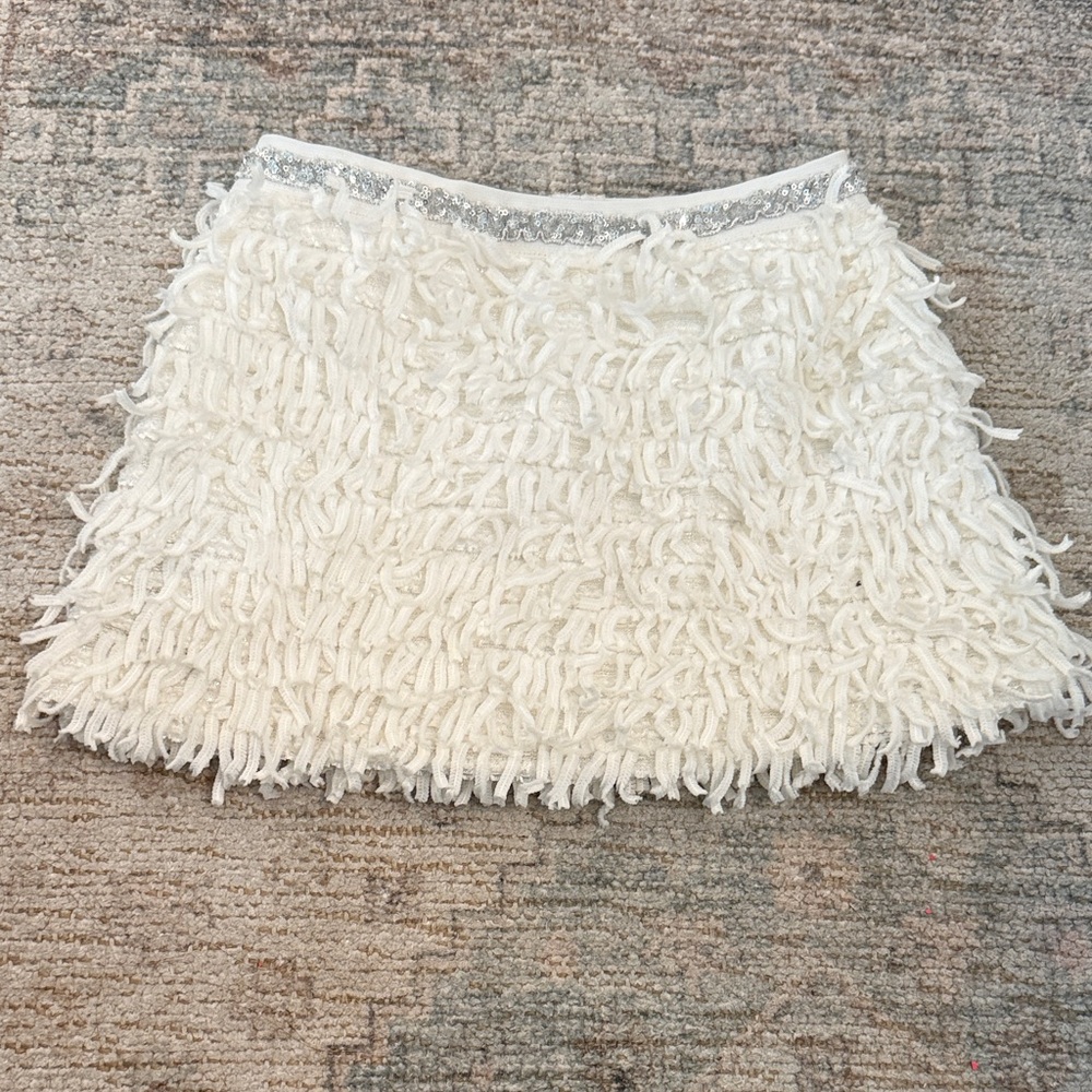 Baby Sara Girls 4T White Fringe Skirt